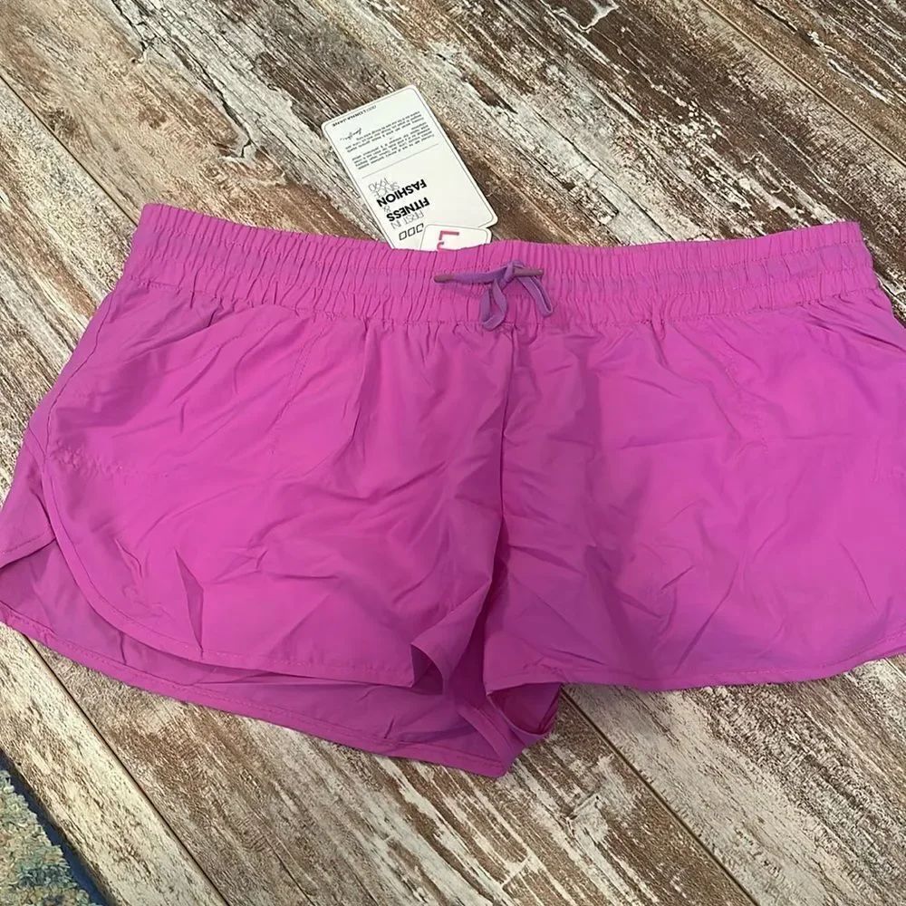 NWT Lorna Jane Neon Orchid Run Shorts size Large